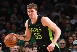 壹号网址 -窗口期NBA常规赛焦点战，华盛顿奇才绝杀压哨，管理层满意，更衣室氛围转暖的简单介绍