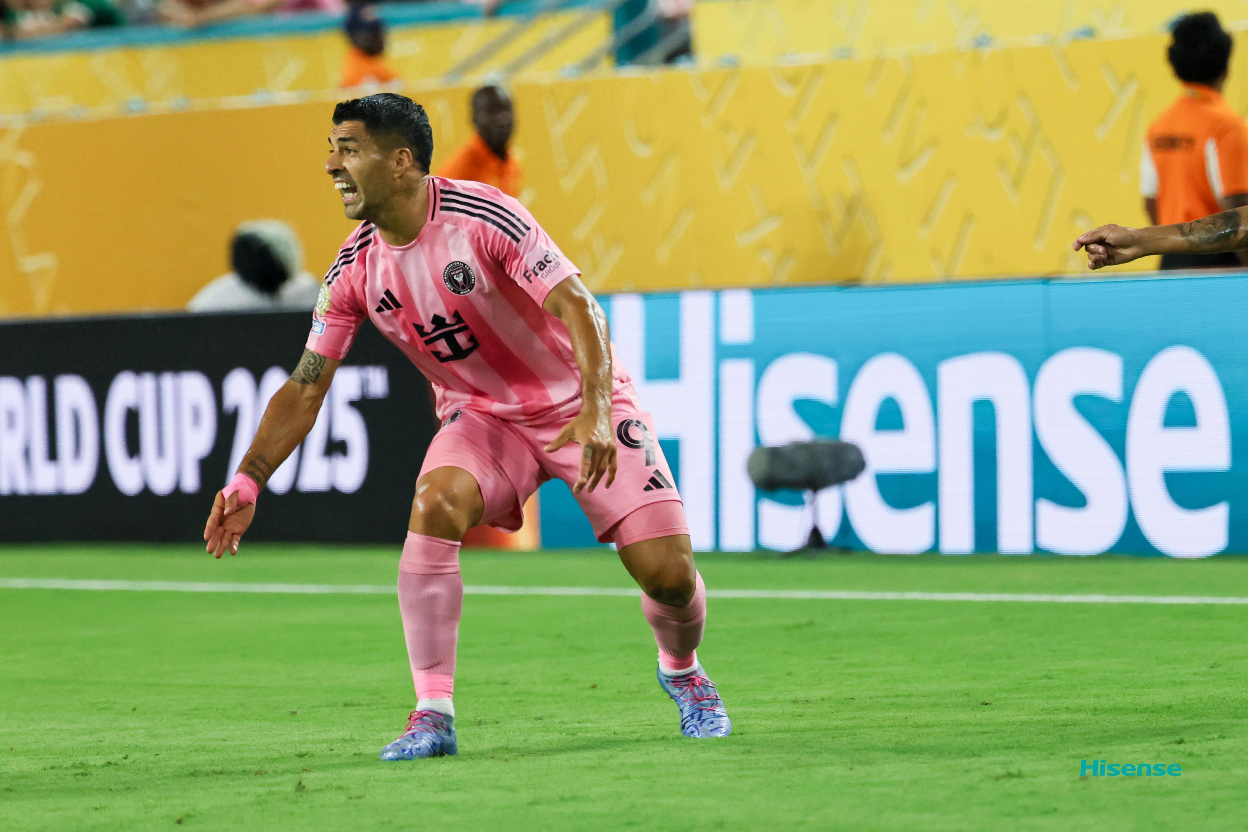 阿贾克斯训练开放日，赛前遗憾出局引欢呼，德国杯在即，细节决定成败(进阿贾克斯青训)