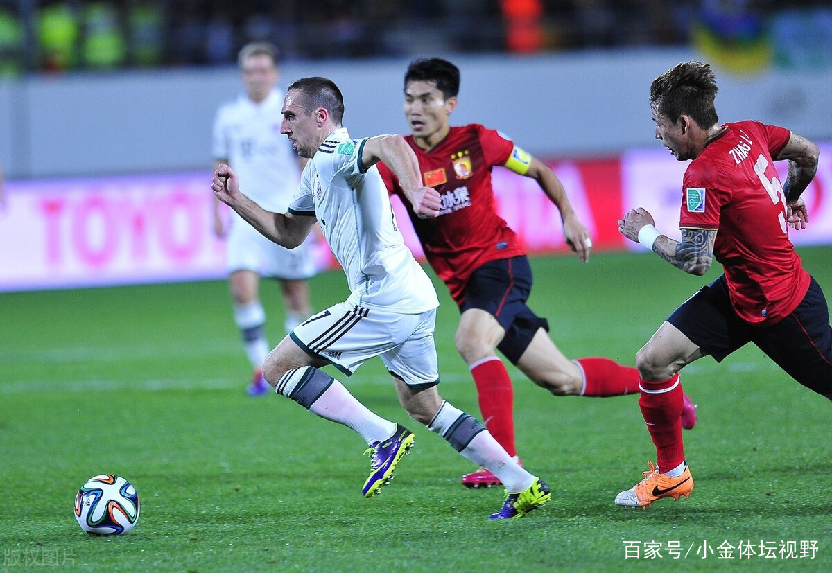 赛后体能课后；广州队内部沟通备战英超；引发热议；赛程密集仍需轮换(赛后采访运动员的问题及回答)