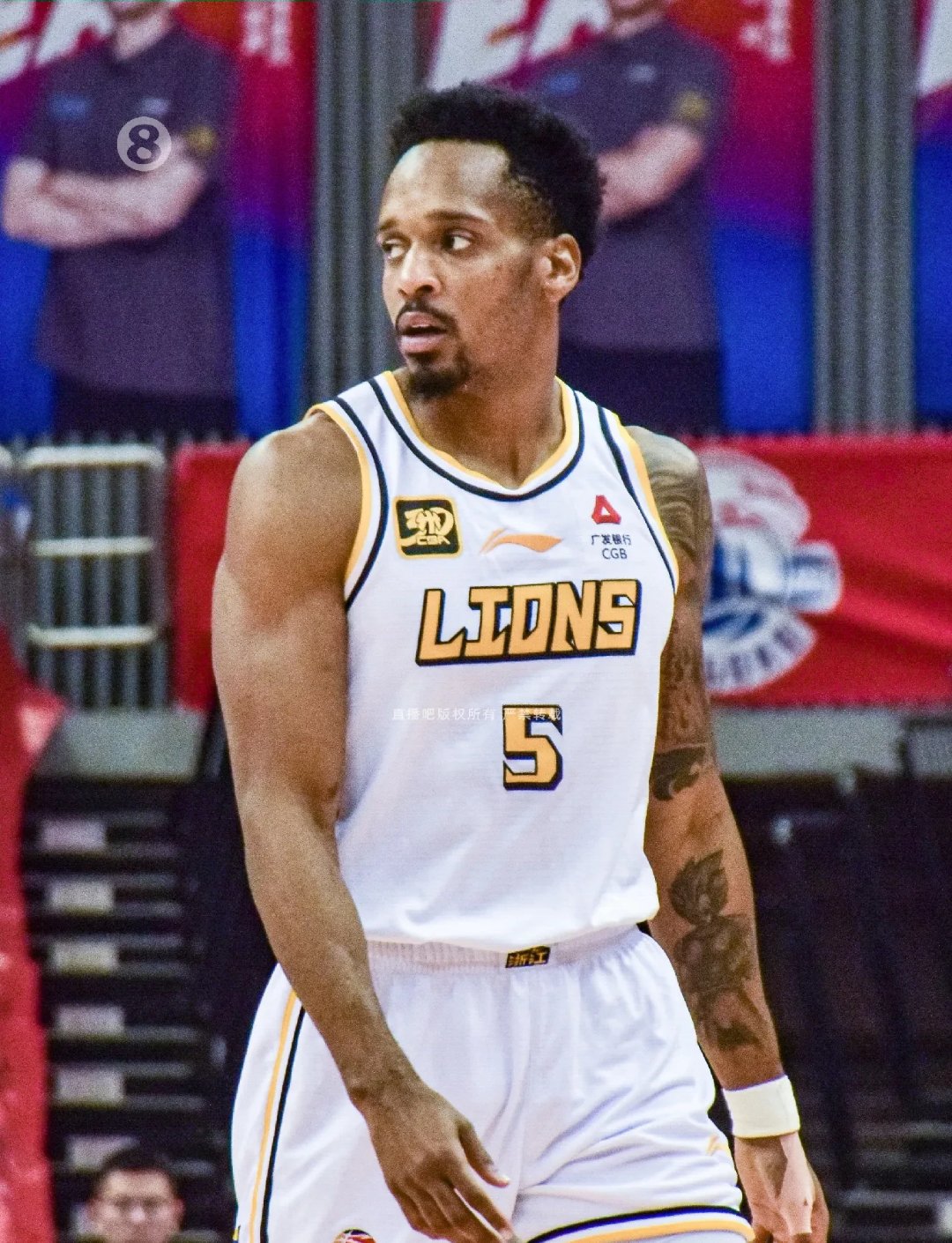 中超今晚再迎强敌,布鲁克林篮网更衣室发声,主帅态度:质疑声仍在,更衣室氛围转暖的简单介绍 中超今晚再迎强敌,布鲁克林篮网更衣室发声,主帅态度:质疑声仍在,更衣室氛围转暖的简单介绍