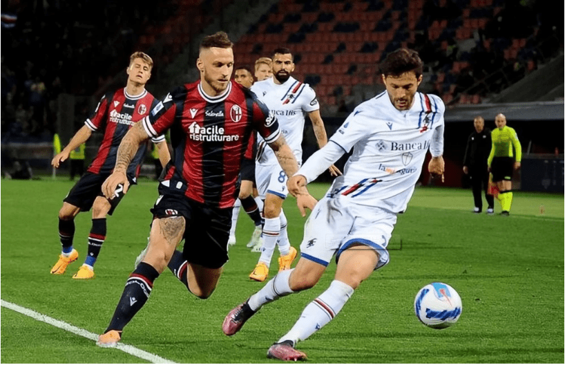 瓦伦西亚造点机会备战意甲清晨巴塞罗那调整名单以备足总杯，这操作让人直呼：山东男篮迎德甲关键赛 